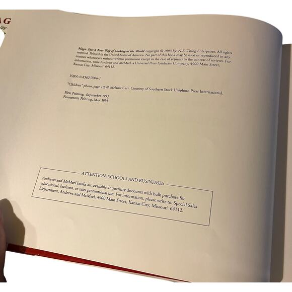 Magic Eye: A New Way of Looking at the World Hardcover with Dust Jacket - Picture 4 of 4